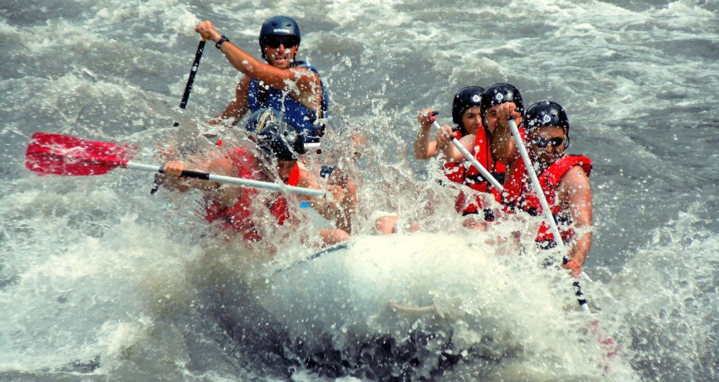 Rafting Tour in Georgia: Thrilling Adventures